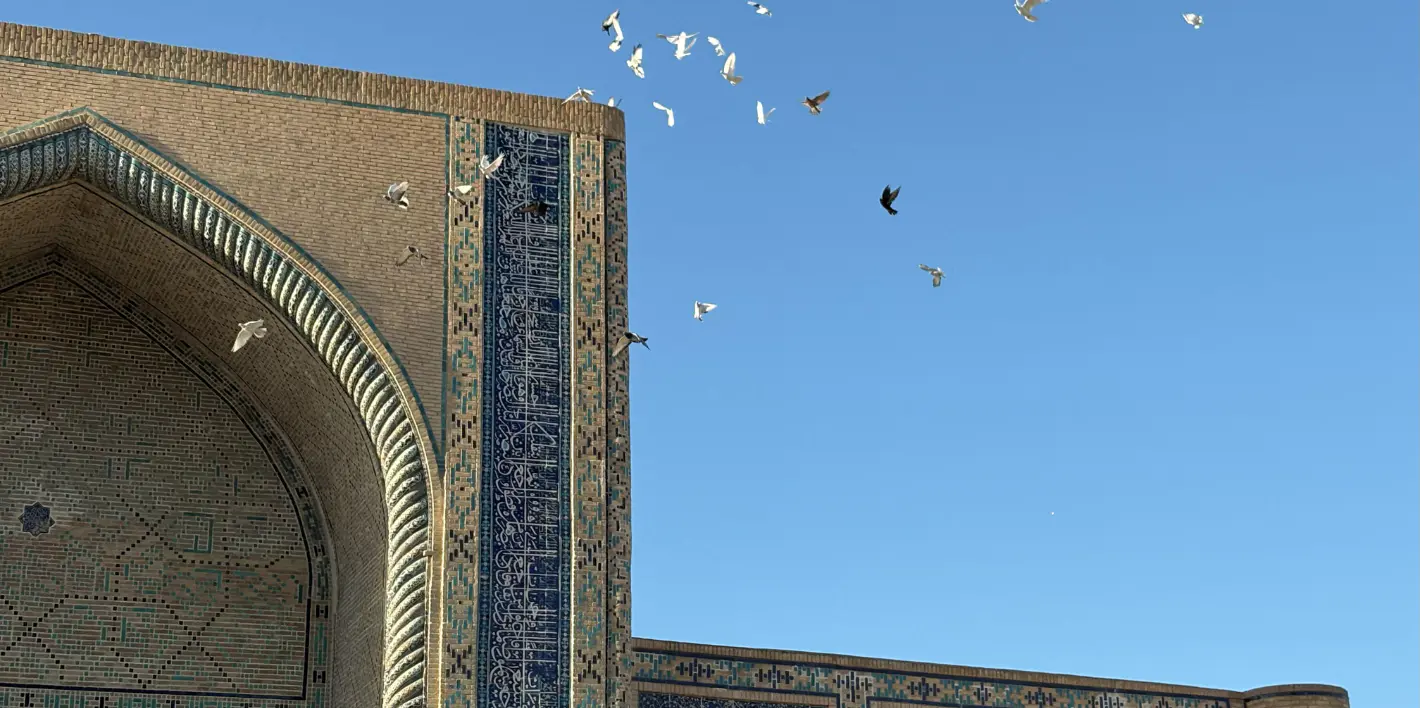 Central Asia Travel Notes: From the Snowy Mountains of Almaty to the Blue Domes of Samarkand