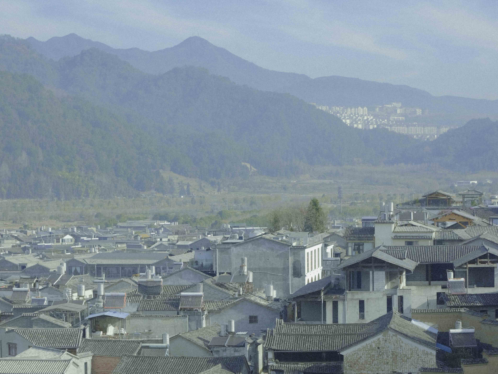 Western Yunnan Travel Guide: Exploring Local Food and Scenic Towns