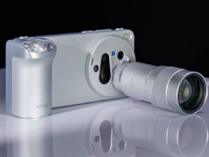 vivo X300 Ultra Review: A Major Leap in Mobile Imaging and Color Science