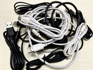 USB-C Isn’t Truly Universal: Why Sold-Out C-to-C Adapters Reveal a Fragmented Standard